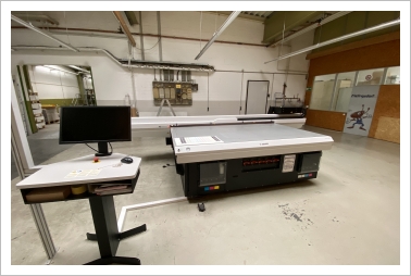 Oce Arizona 1380 GT from D to DK in 10-2025