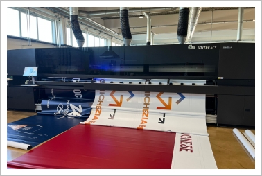 efi Vutek 5R+